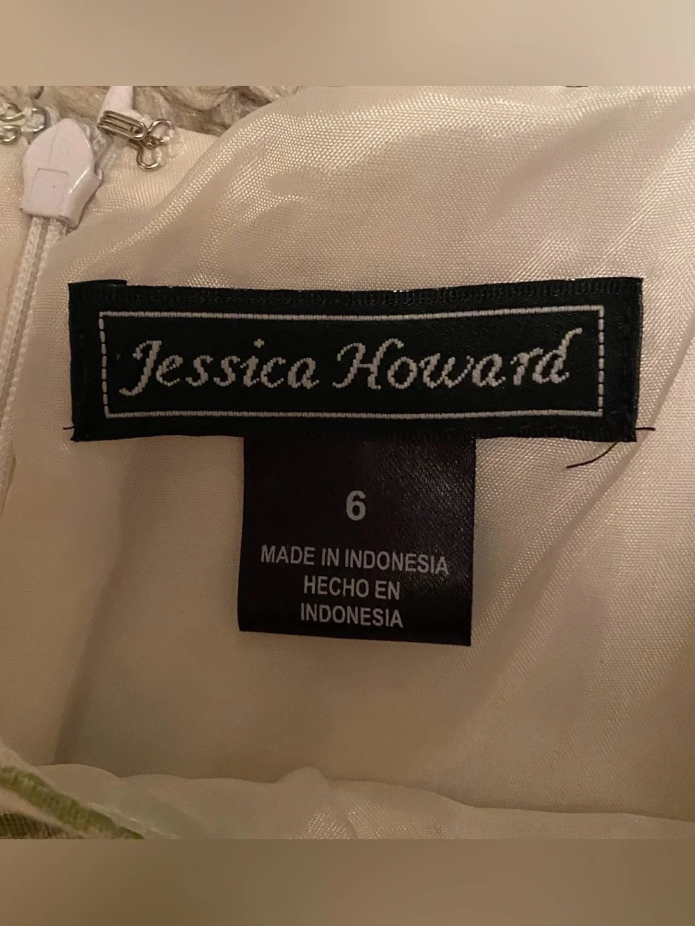 Jessica Howard Cream Dress with Olive Floral Print and Bow, Size 6 - Picture 3 of 7
